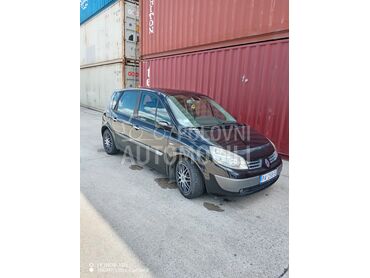 Renault Scenic, 1.400 €, 2004. Monovolumen (MiniVan), Dizel | 1870 cm3, 212.398 km, 88kW (120 KS), Manuelni 6 brzina, 4/5 vrata, 5 sedišta, Pančevo