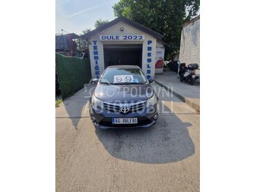 Toyota Avensis BAS DOBRA (može zamena), 9.200 €, 2013. Limuzina, Benzin | 1798 cm3, 195.000 km, 108kW (147 KS), Manuelni 6 brzina, 4/5 vrata, 5 sedišta, Beograd