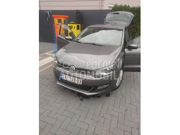 Volkswagen Polo 1.2 Tdi (može zamena), 4.500 €, 2012. Limuzina, Dizel | 1200 cm3, 228.880 km, 55kW (75 KS), Manuelni 5 brzina, 4/5 vrata, 5 sedišta, Čačak