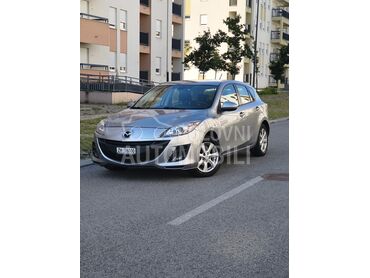 Mazda 3, 4.950 €, 2011. Hečbek, Benzin | 1598 cm3, 181.000 km, 77kW (105 KS), Manuelni 5 brzina, 4/5 vrata, 5 sedišta, Kraljevo