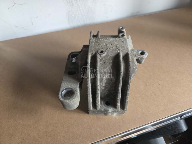 Nosac Motora za Volkswagen Caddy od 2004. do 2010. god.