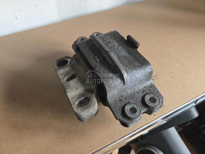 Nosac Menjaca za Volkswagen Caddy od 2004. do 2010. god.