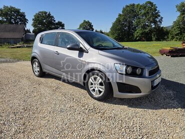 Chevrolet Aveo 1.2 (može zamena), 3.600 €, 2013. Hečbek, Benzin | 1229 cm3, 223.700 km, 63kW (86 KS), Manuelni 5 brzina, 4/5 vrata, 5 sedišta, Voždovac