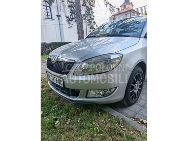 Škoda Fabia, 4.500 €, 2012. Hečbek, Dizel | 1598 cm3, 256.300 km, 55kW (75 KS), Manuelni 5 brzina, 4/5 vrata, 5 sedišta, Zemun