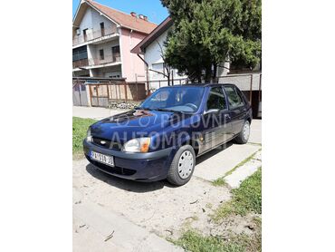 Ford Fiesta zetec-s, 1.100 €, 2000. Hečbek, Benzin | 1249 cm3, 276.000 km, 55kW (75 KS), Manuelni 5 brzina, 4/5 vrata, 5 sedišta, Pančevo