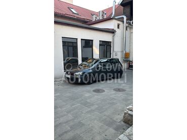 Volkswagen Golf 6 (može zamena), 9.500 €, 2010. Hečbek, Benzin | 1984 cm3, 296.000 km, 155kW (211 KS), Automatski / poluautomatski, 2/3 vrata, 5 sedišta, Inđija