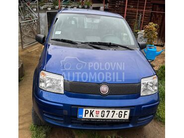 Fiat Panda 4x4 Multijet, 4.100 €, 2009. Hečbek, Dizel | 1248 cm3, 199.000 km, 51kW (69 KS), Manuelni 5 brzina, 4/5 vrata, 4 sedišta, Kuršumlija