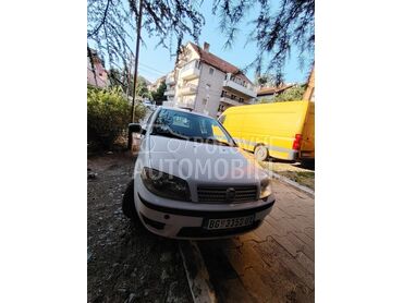 Fiat Punto dinamic van lpg (može zamena), 1.500 €, 2010. Pickup, Benzin + Gas (TNG) | 1242 cm3, 307.000 km, 44kW (60 KS), Manuelni 5 brzina, 4/5 vrata, 2 sedišta, Beograd