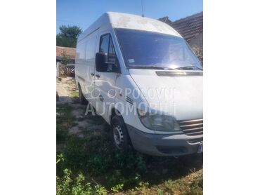 Mercedes Benz eSprinter sprinter 2.2 (može zamena), 3.999 €, 2003. , 50.000 km, Dostavni kombi do 3.5t, Dizel, 2198 cm3, Manuelni menjač, Novi Pazar