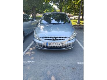 Peugeot 307 2.0 HDI (može zamena), 2.450 €, 2004. Hečbek, Dizel | 1997 cm3, 387.000 km, 79kW (107 KS), Manuelni 5 brzina, 2/3 vrata, 5 sedišta, Beograd