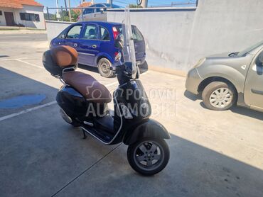 Piaggio Vespa gts, 2.300 €, 2006. , 244 cm3, 51.561 km, 16kW (21 KS), Moped, Mladenovac