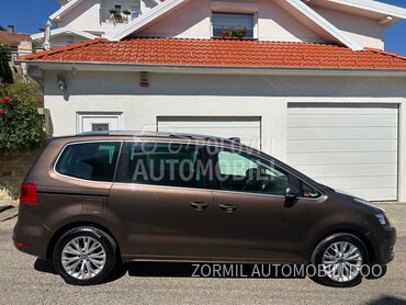 Volkswagen Sharan 2.0TDI DSG iz CH, 9.800 €, 2011. Monovolumen (MiniVan), Dizel | 1968 cm3, 215.000 km, 125kW (170 KS), Automatski / poluautomatski, 4/5 vrata, 7 sedišta, Loznica