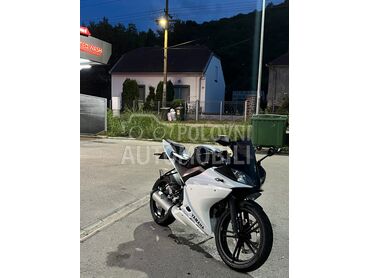 Yamaha R125 (može zamena), 2.500 €, 2011. , 125 cm3, 47.000 km, 11kW (15 KS), Sport / Super sport, Beočin