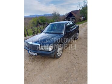 Mercedes Benz 190, 2.500 €, 1993. Limuzina, Dizel | 1997 cm3, 35.000 km, 53kW (72 KS), Manuelni 5 brzina, 4/5 vrata, 5 sedišta, Leskovac