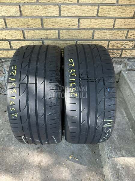 Bridgestone 255/35 R20 Letnja