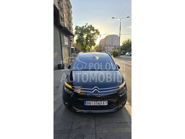 Citroen C4 Grand Picasso 1.6 blue hdi, 8.900 €, 2015. Monovolumen (MiniVan), Dizel | 1560 cm3, 202.000 km, 88kW (120 KS), Automatski / poluautomatski, 4/5 vrata, 5 sedišta, Zvezdara