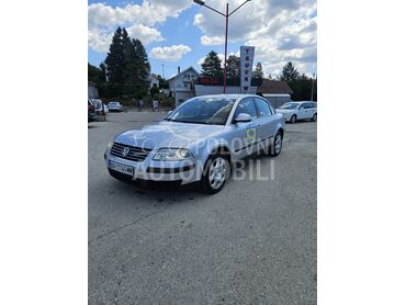 Volkswagen Passat B5.5 1.9TDI, 2.500 €, 2004. Limuzina, Dizel | 1896 cm3, 422.000 km, 74kW (101 KS), Manuelni 5 brzina, 4/5 vrata, 5 sedišta, Mladenovac
