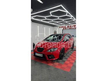 Seat Leon cupra (može zamena), 8.000 €, 2007. Hečbek, Benzin | 1984 cm3, 245.000 km, 245kW (333 KS), Manuelni 6 brzina, 4/5 vrata, 5 sedišta, Stari Banovci