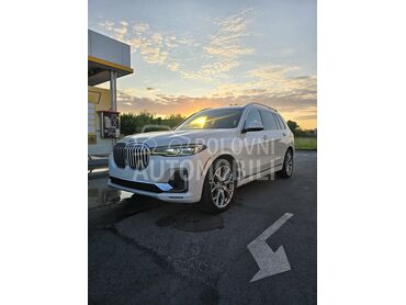 BMW X7 xdrive 40i (može zamena), 59.000 €, 2019. Džip/SUV, Benzin | 2998 cm3, 112.419 km, 250kW (340 KS), Automatski / poluautomatski, 4/5 vrata, 7 sedišta, Subotica