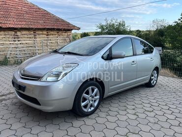 Toyota Prius Hybrid, 5.300 €, 2004. Hečbek, Hibridni pogon (benzin) | 1497 cm3, 206.000 km, 57kW (77 KS), Automatski / poluautomatski, 4/5 vrata, 5 sedišta, Blace