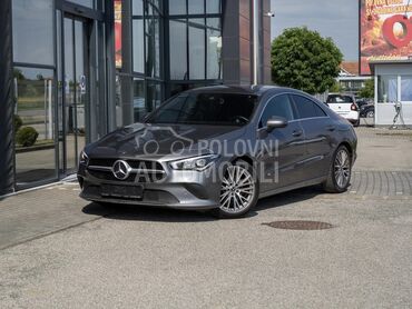 Mercedes Benz CLA 180 ProgressiveLine (može zamena), 23.950 €, 2023. Limuzina, Benzin | 1332 cm3, 153.617 km, 100kW (136 KS), Automatski / poluautomatski, 4/5 vrata, 5 sedišta, Šabac