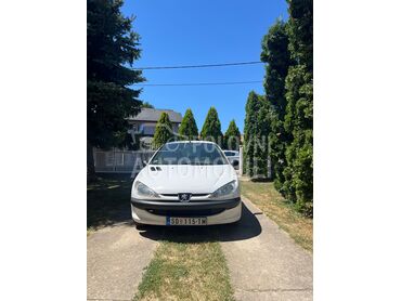 Peugeot 206, 1.400 €, 2004. Hečbek, Dizel | 1398 cm3, 265.000 km, 50kW (68 KS), Manuelni 5 brzina, 2/3 vrata, 5 sedišta, Smederevo