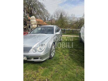 Mercedes Benz C 200 C200, 3.200 €, 2003. Kupe, Benzin | 1800 cm3, 19.100 km, 120kW (163 KS), Manuelni 6 brzina, 2/3 vrata, 4 sedišta, Zvezdara
