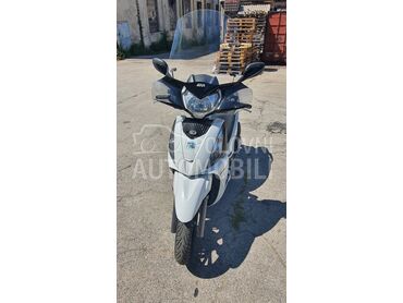 Kymco Peple 300 GT, 1.700 €, 2011. , 300 cm3, 28.000 km, 21kW (29 KS), Scooter, Savski Venac