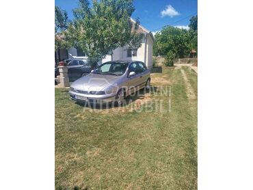 Fiat Bravo, 800 €, 2001. Hečbek, Benzin | 1242 cm3, 366.449 km, 59kW (80 KS), Manuelni 5 brzina, 2/3 vrata, 5 sedišta, Smederevo
