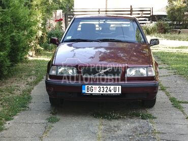 Volvo 460 GLT, 1.999 €, 1996. Limuzina, Benzin | 1783 cm3, 165.000 km, 66kW (90 KS), Manuelni 5 brzina, 4/5 vrata, 5 sedišta, Beograd