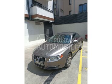 Volvo S80 2.0T, 6.990 €, 2011. Limuzina, Benzin | 1999 cm3, 179.999 km, 149kW (203 KS), Automatski / poluautomatski, 4/5 vrata, 5 sedišta, Beograd