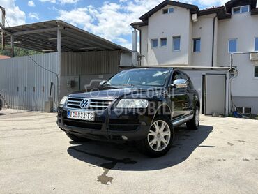 Volkswagen Touareg, 5.900 €, 2005. Džip/SUV, Dizel | 2460 cm3, 315.800 km, 128kW (174 KS), Automatski / poluautomatski, 4/5 vrata, 5 sedišta, Ivanjica