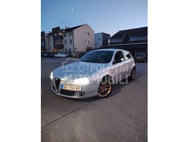 Alfa Romeo 147 1.9, 2.350 €, 2005. Hečbek, Dizel | 1910 cm3, 340.000 km, 88kW (120 KS), Manuelni 5 brzina, 4/5 vrata, 5 sedišta, Novi Sad