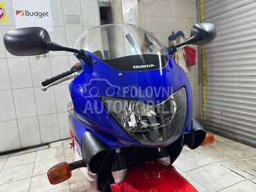 Honda cbr 600 f4, 3.300 €, 2000. , 599 cm3, 9.544 km, 74kW (100 KS), Sport / Super sport, Lazarevac
