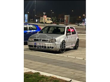 Volkswagen Golf 4 (može zamena), 2.250 €, 2002. Hečbek, Dizel | 1896 cm3, 310.000 km, 96kW (131 KS), Manuelni 6 brzina, 4/5 vrata, 5 sedišta, Novi Sad