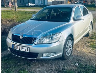 Škoda Octavia 2.0 TDI (može zamena), 4.000 €, 2010. Limuzina, Dizel | 1968 cm3, 332.275 km, 103kW (140 KS), Manuelni 6 brzina, 4/5 vrata, 5 sedišta, Jarkovac