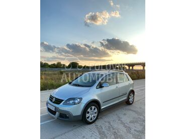 Volkswagen Golf Plus Cross, 4.500 €, 2007. Limuzina, Dizel | 1968 cm3, 306.000 km, 103kW (140 KS), Manuelni 6 brzina, 4/5 vrata, 5 sedišta, Aleksinac