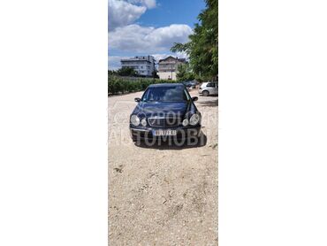 Mercedes Benz E 220 Avantgarde, 5.000 €, 2006. Limuzina, Dizel | 2148 cm3, 300.000 km, 110kW (150 KS), Manuelni 6 brzina, 4/5 vrata, 5 sedišta, Bujanovac