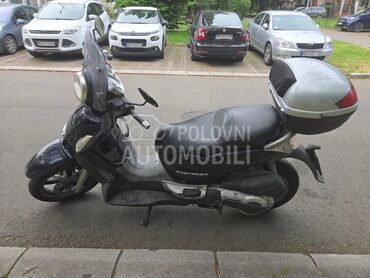 Aprilia Scarabeo 400 i.e., Po dogovoru, 2006. , 400 cm3, 90.000 km, 25kW (34 KS), Scooter, Novi Sad