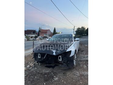 Audi A6, 2.500 €, 2013. Limuzina, Dizel | 1968 cm3, 200.000 km, 130kW (177 KS), Manuelni 6 brzina, 4/5 vrata, 5 sedišta, Kragujevac