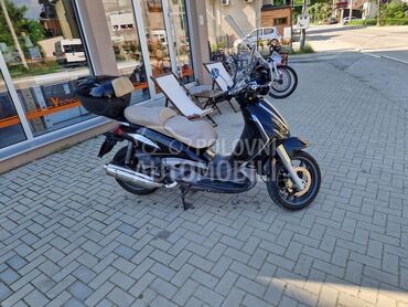 Piaggio Beverly Cruiser 500ie, 3.500 €, 2009. , 493 cm3, 38.000 km, 29kW (39 KS), Scooter, Trstenik