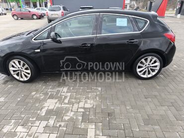 Opel Astra J 1.7 cdti (može zamena), 4.650 €, 2009. Hečbek, Dizel | 1698 cm3, 233.888 km, 81kW (110 KS), Manuelni 5 brzina, 4/5 vrata, 5 sedišta, Trstenik