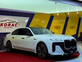 BMW M760e SKYL/TV/360/BLACK