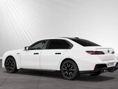BMW M760e SKYL/TV/360/BLACK