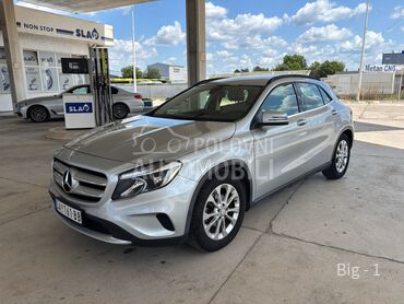 Mercedes Benz GLA 180 GLA 180 CDI, 10.500 €, 2016. Hečbek, Dizel | 1461 cm3, 201.000 km, 80kW (109 KS), Automatski / poluautomatski, 4/5 vrata, 5 sedišta, Šabac