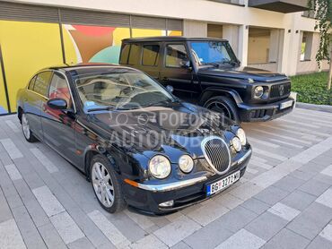 Jaguar S-Type 2.5 b, 3.950 €, 2003. Limuzina, Benzin | 2497 cm3, 268.000 km, 147kW (200 KS), Manuelni 5 brzina, 4/5 vrata, 5 sedišta, Vračar