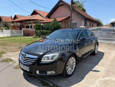 Opel Insignia, 5.250 €, 2011. Limuzina, Benzin | 1998 cm3, 260.454 km, 162kW (220 KS), Manuelni 6 brzina, 4/5 vrata, 5 sedišta, Požarevac