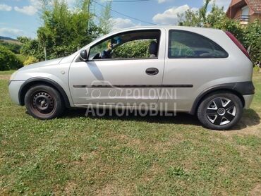 Opel Corsa C 1.2, 950 €, 2001. Hečbek, Benzin | 1199 cm3, 182.404 km, 55kW (75 KS), Manuelni 5 brzina, 2/3 vrata, 5 sedišta, Loznica