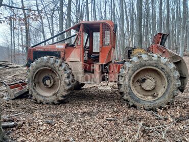 Timberjack 230 A, 37.000 €, 1989. , Zglobni traktori, 86kW (117 KS), Šumarstvo, Beograd
