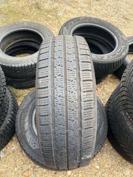Nexen 215/65 R16 Zimska